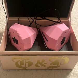 Juicy Couture speakers; like new!! What you see is what is included.